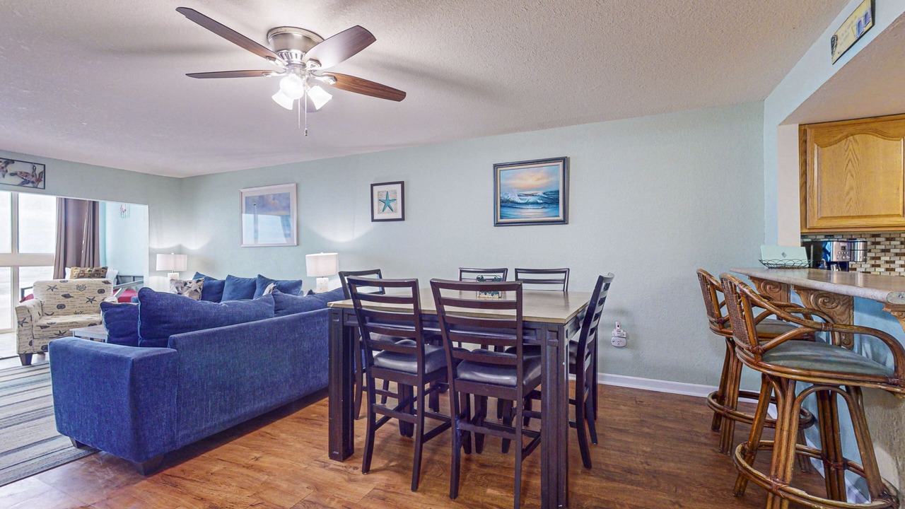 Photo of Livingroom in Gulf Shores