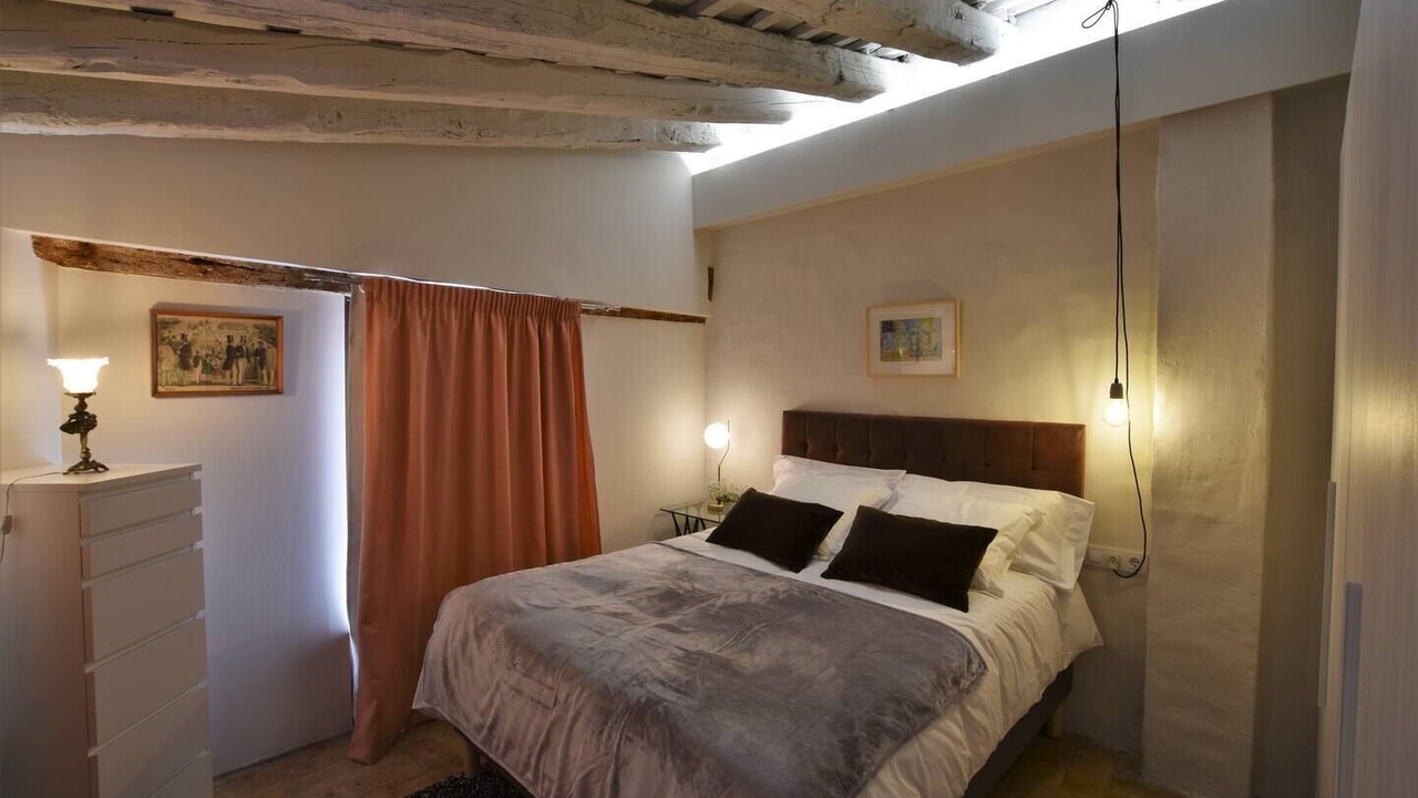 Photo of Bedroom in Figueres