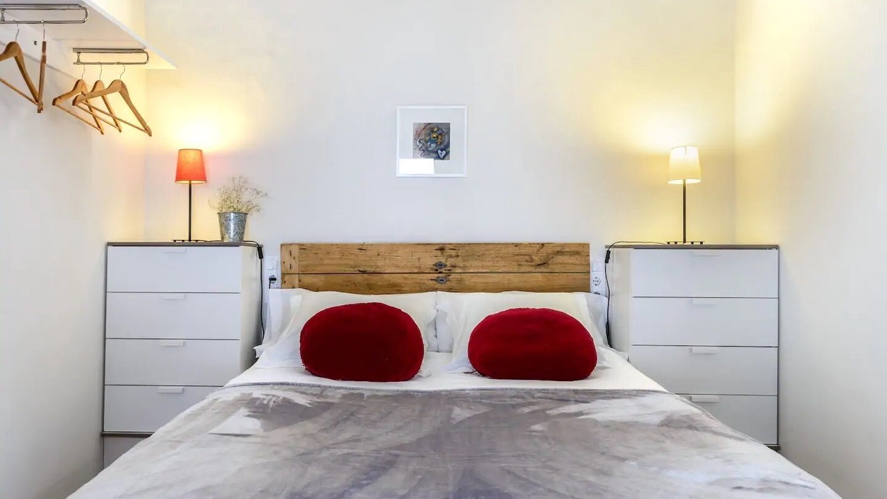 Photo of Bedroom in Figueres