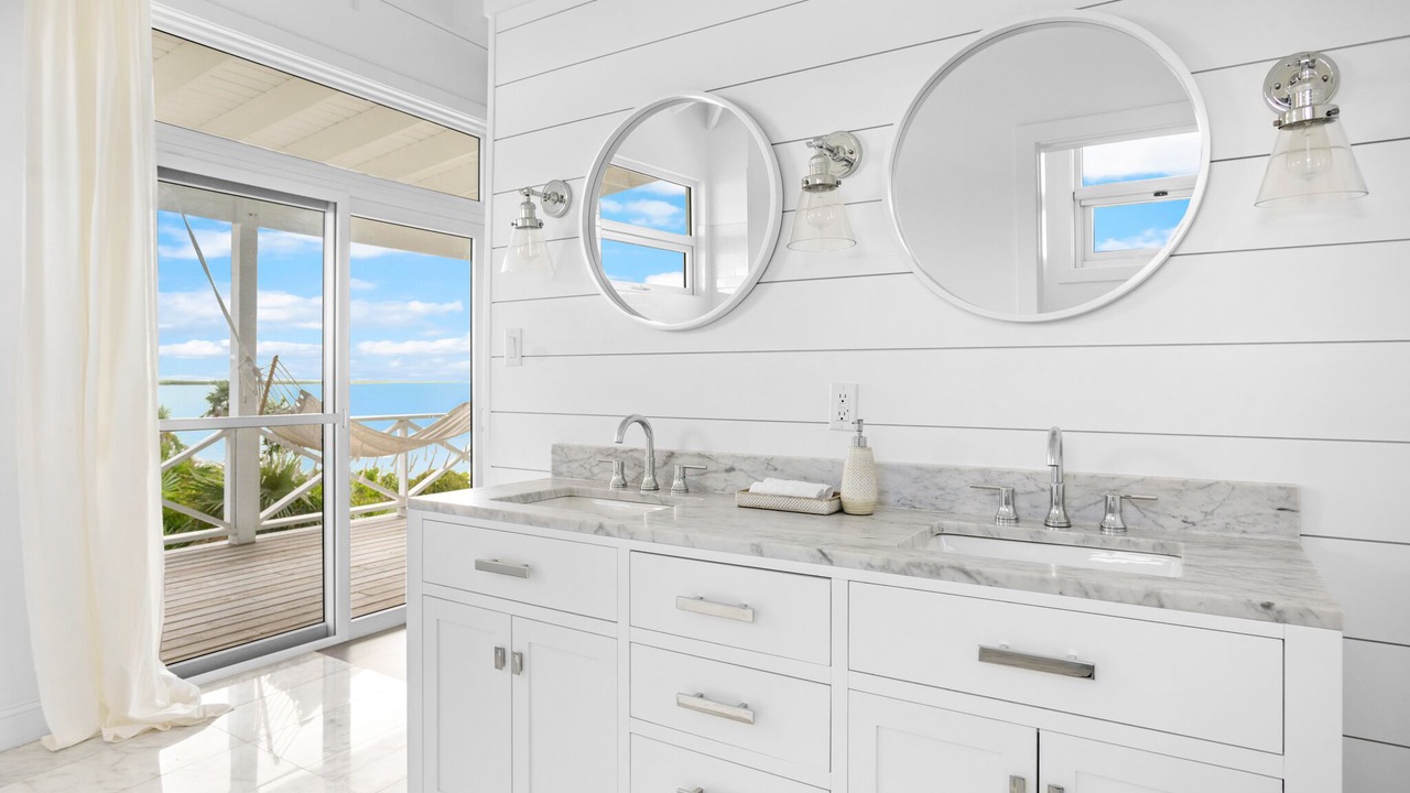 Photo of Bathroom in William's Town