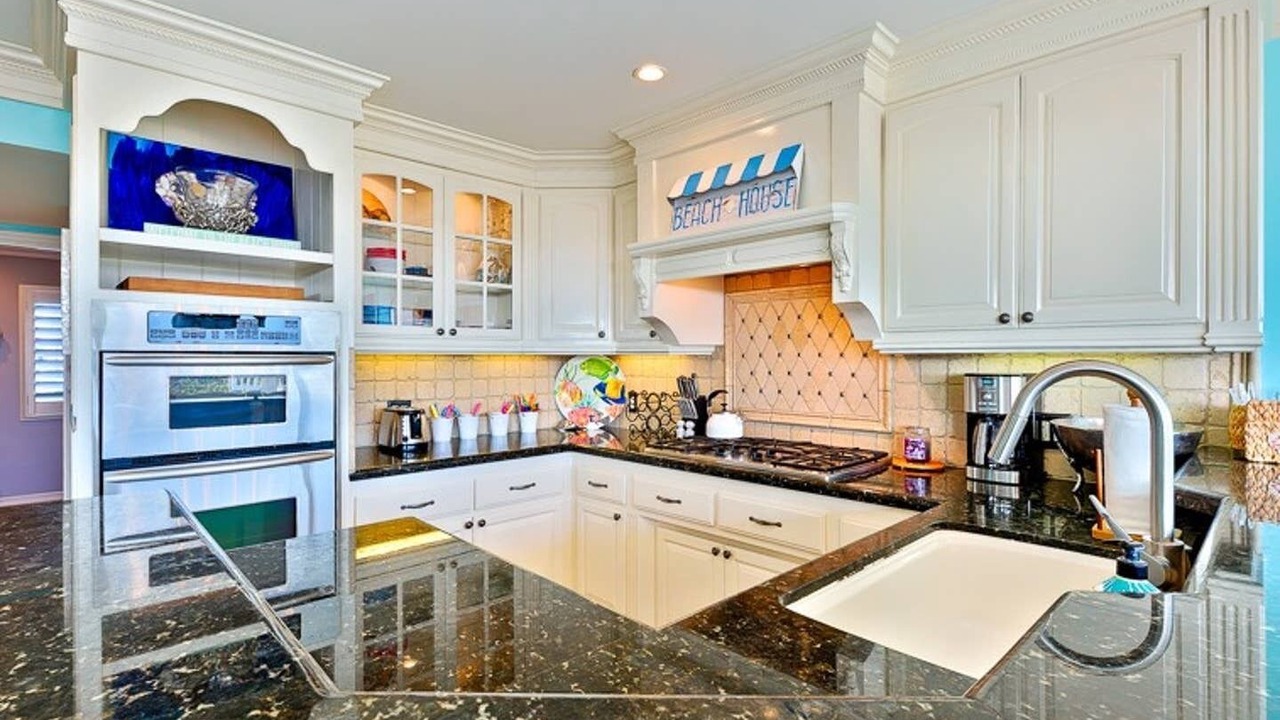 Photo of Kitchen in Sunset Beach