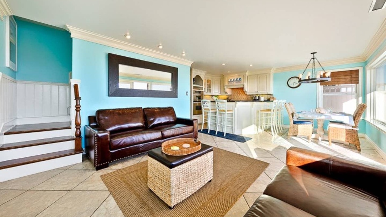 Photo of Livingroom in Sunset Beach