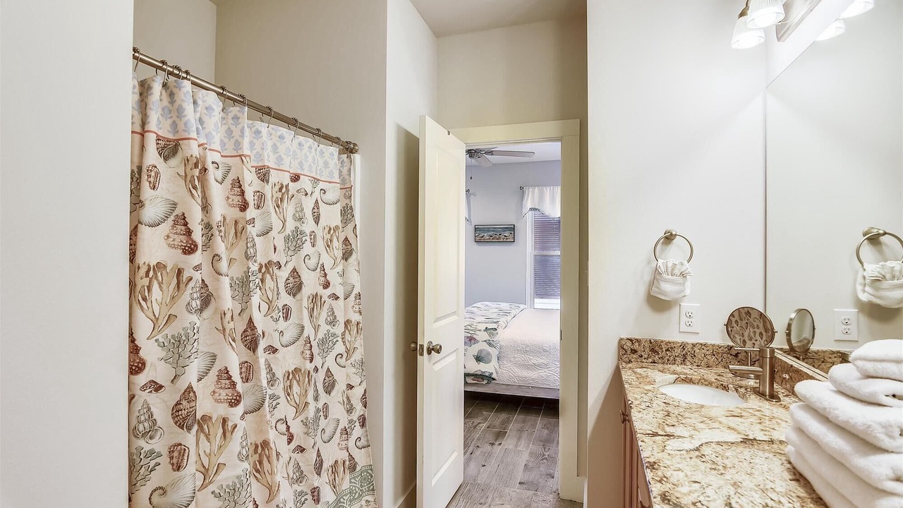 Photo of Bathroom in Orange Beach