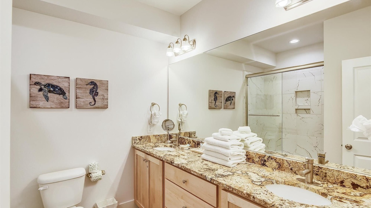 Photo of Bathroom in Orange Beach