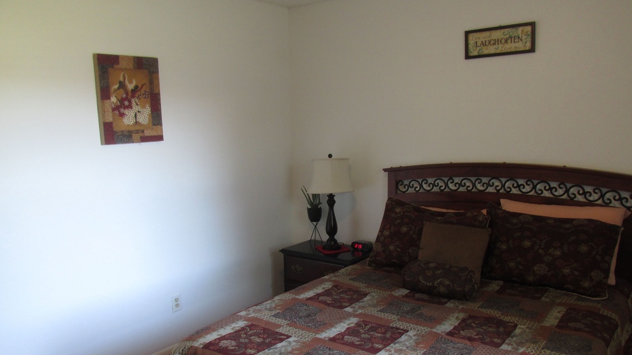 Photo of Bedroom in Daleville