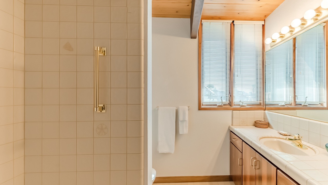 Photo of Bathroom in Crescent City North