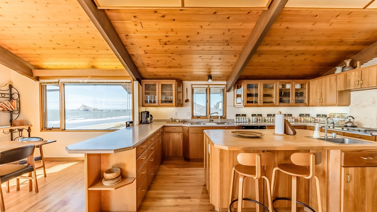 Photo of Kitchen in Crescent City North