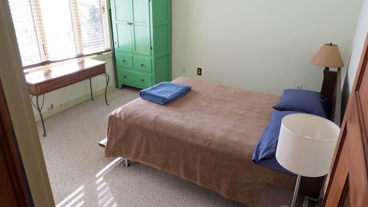 Photo of Bedroom in Holmes