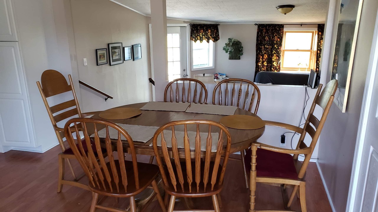 Photo of Livingroom in Hammondsport