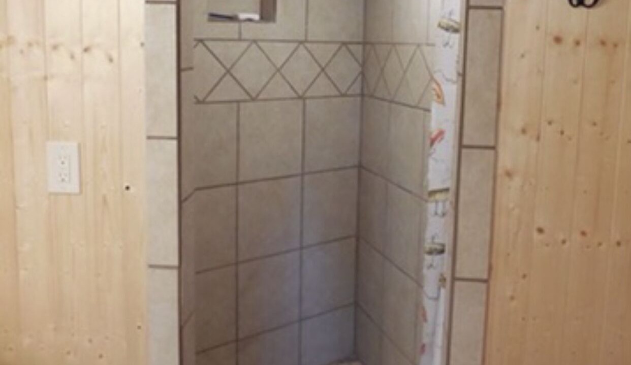 Photo of Bathroom in Alpine Bay