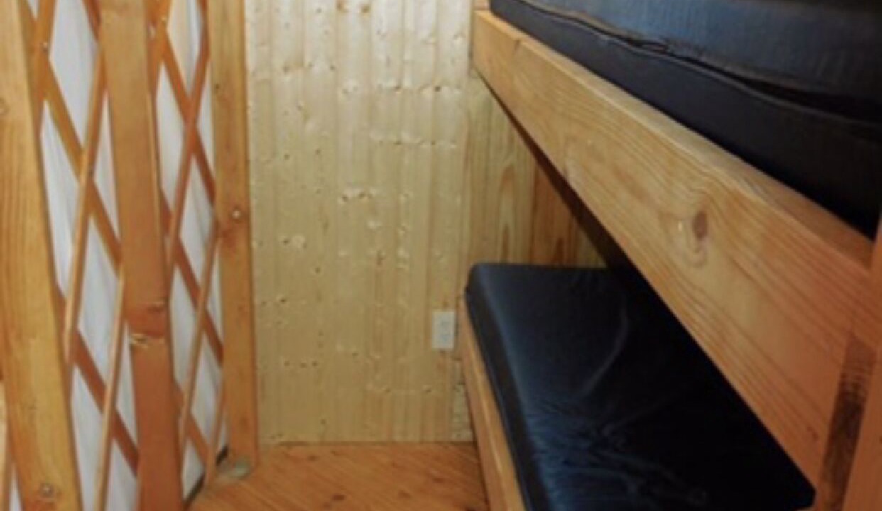 Photo of Bedroom in Alpine Bay