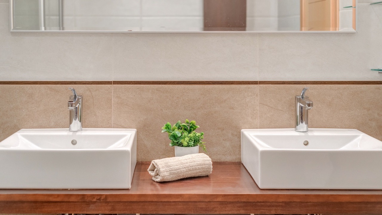 Photo of Bathroom in Tolleric