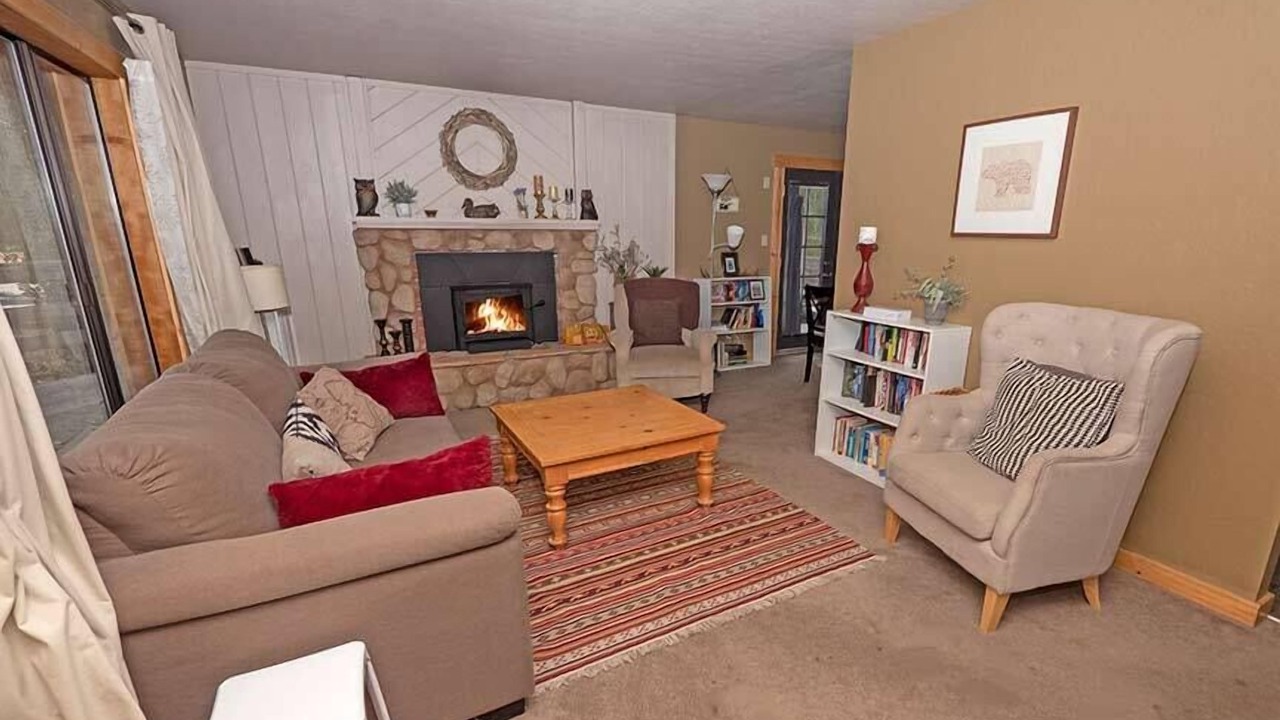 Photo of Livingroom in Al Tahoe