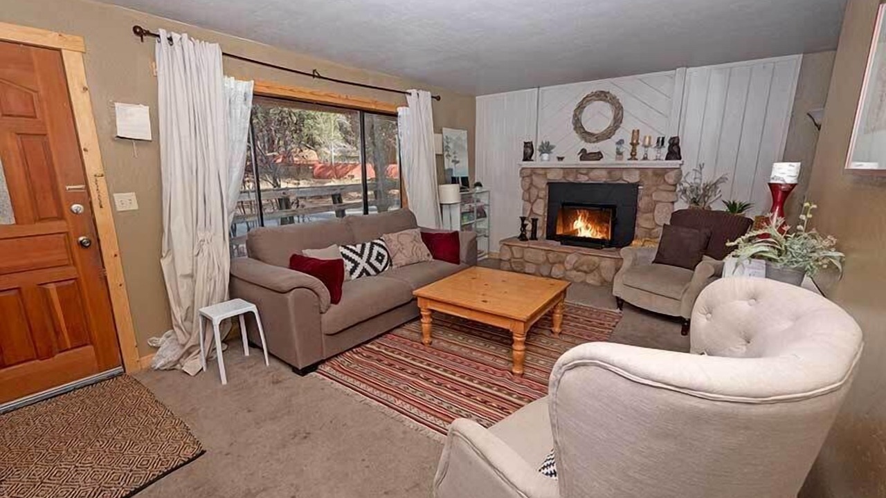 Photo of Livingroom in Al Tahoe