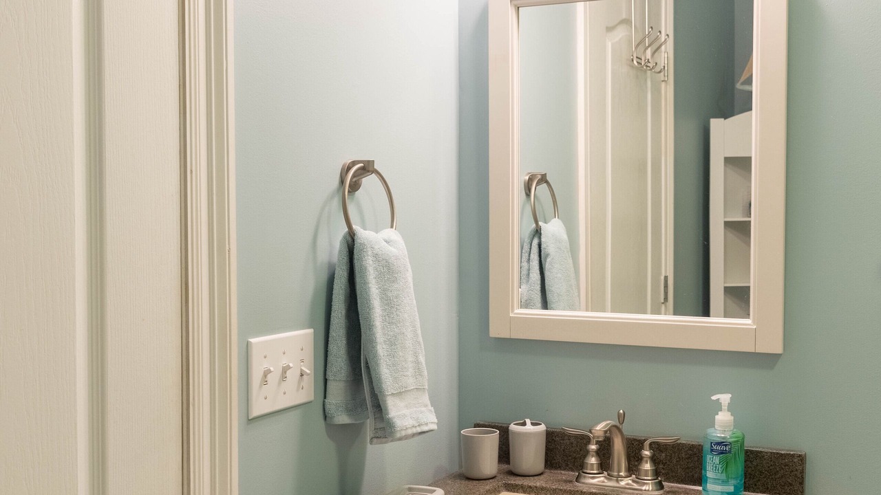 Photo of Bathroom in Long Beach