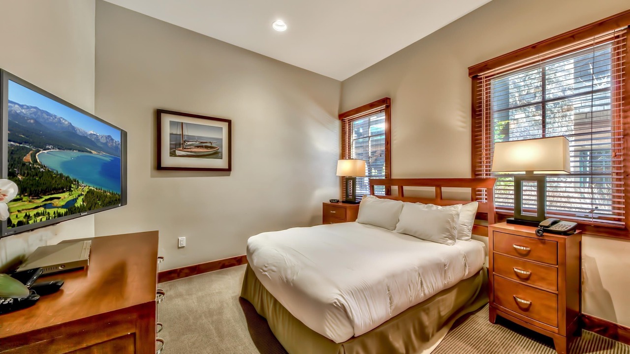 Photo of Bedroom in Sierra Shores
