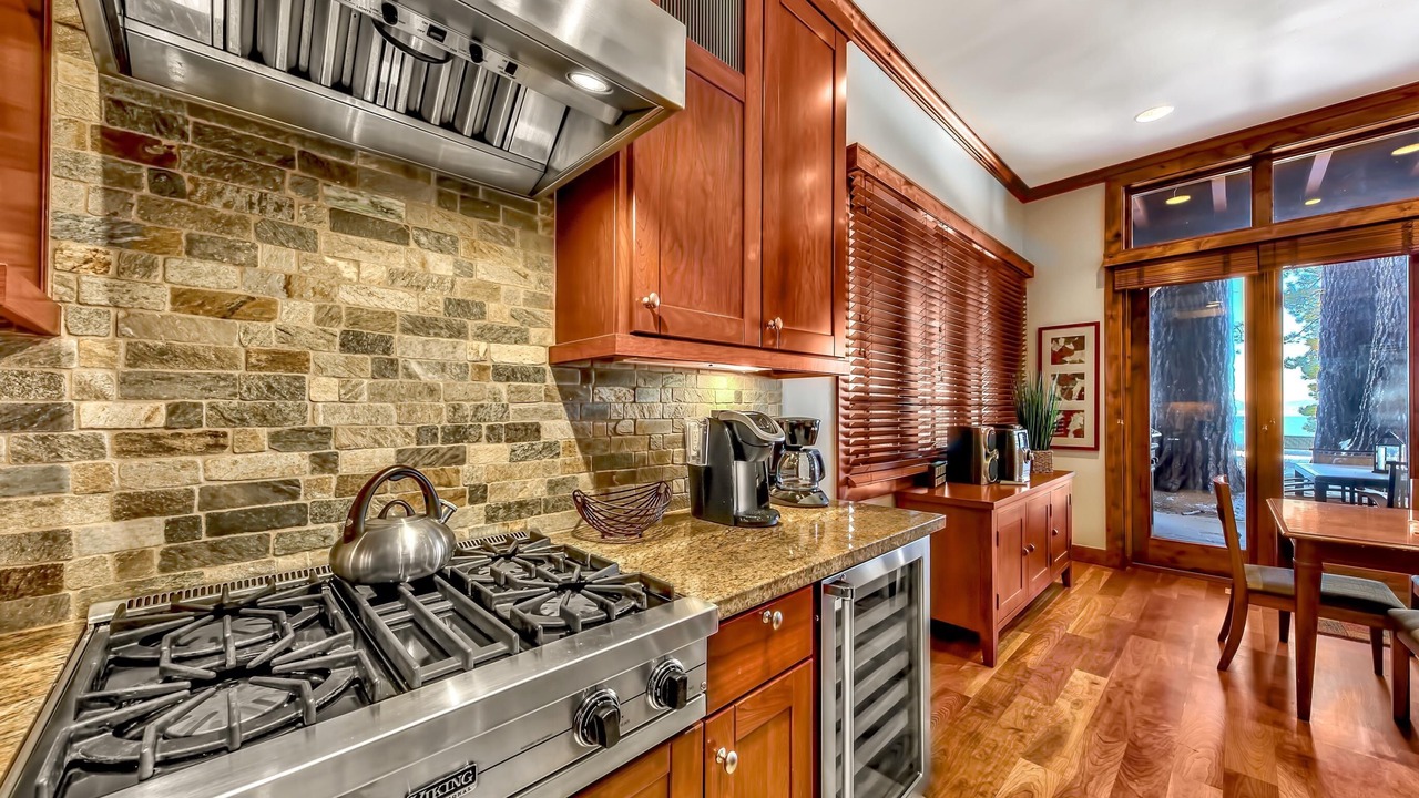 Photo of Kitchen in Sierra Shores