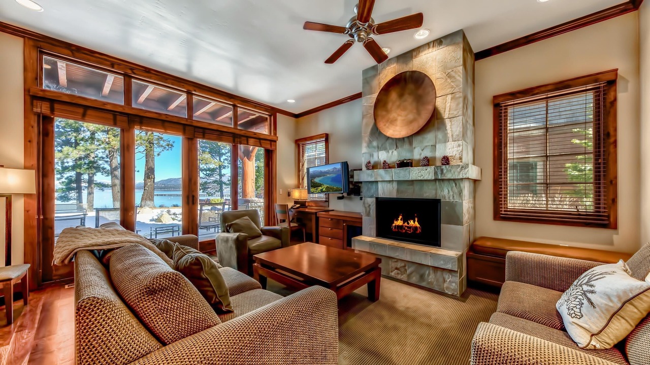 Photo of Livingroom in Sierra Shores