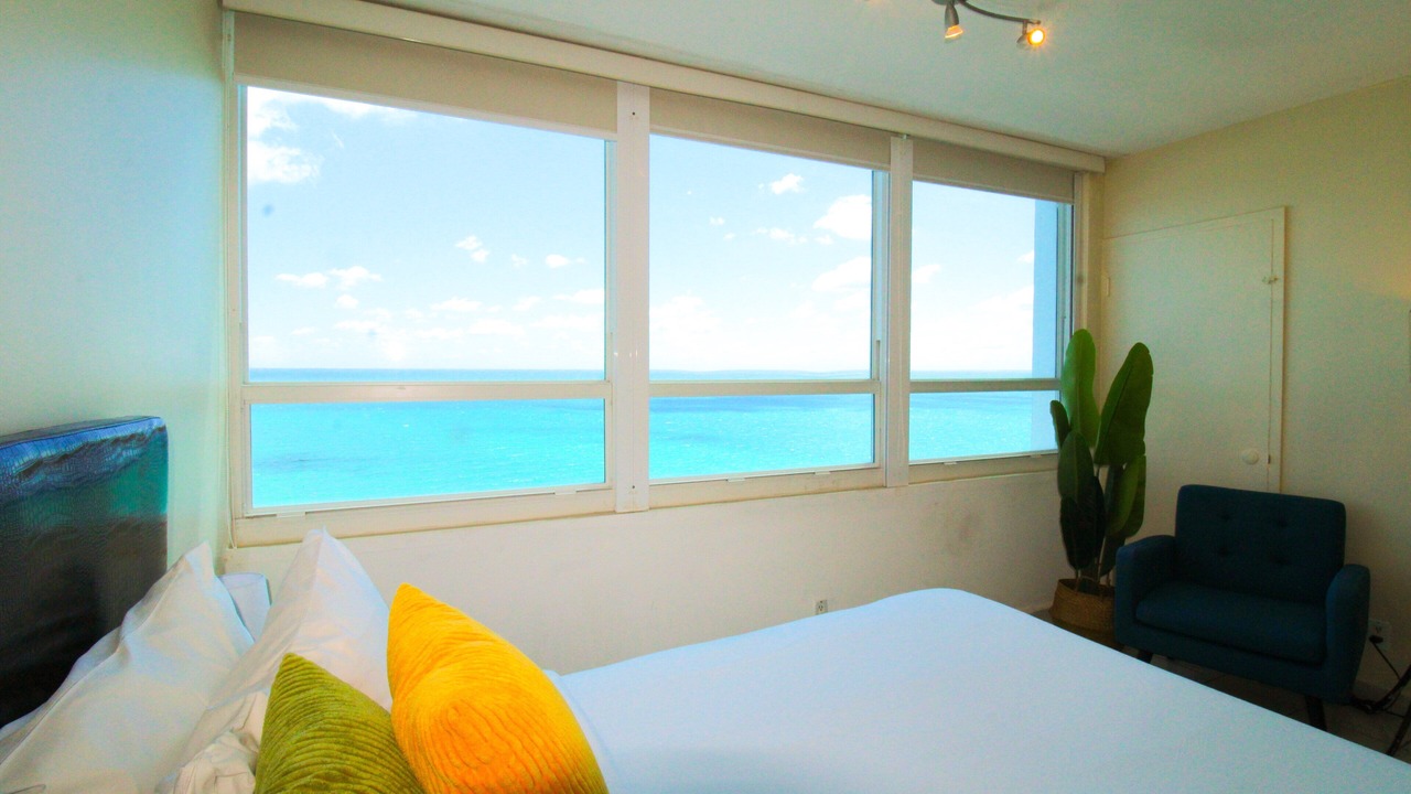 Photo of Bedroom in Miami Beach