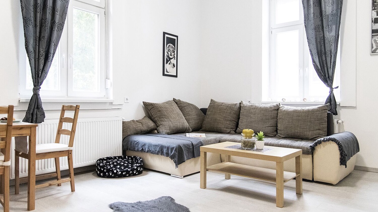 Photo of Livingroom in Castle Hill