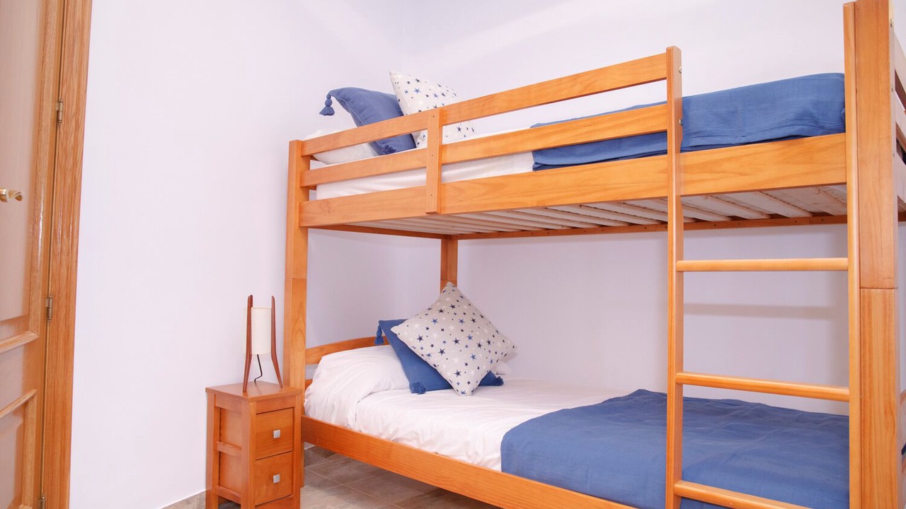 Photo of Bedroom in Llampaies