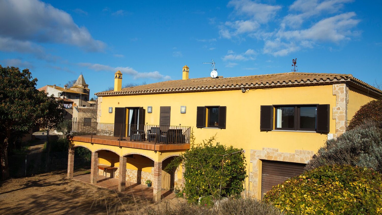 Photo of Outdoor in Llampaies