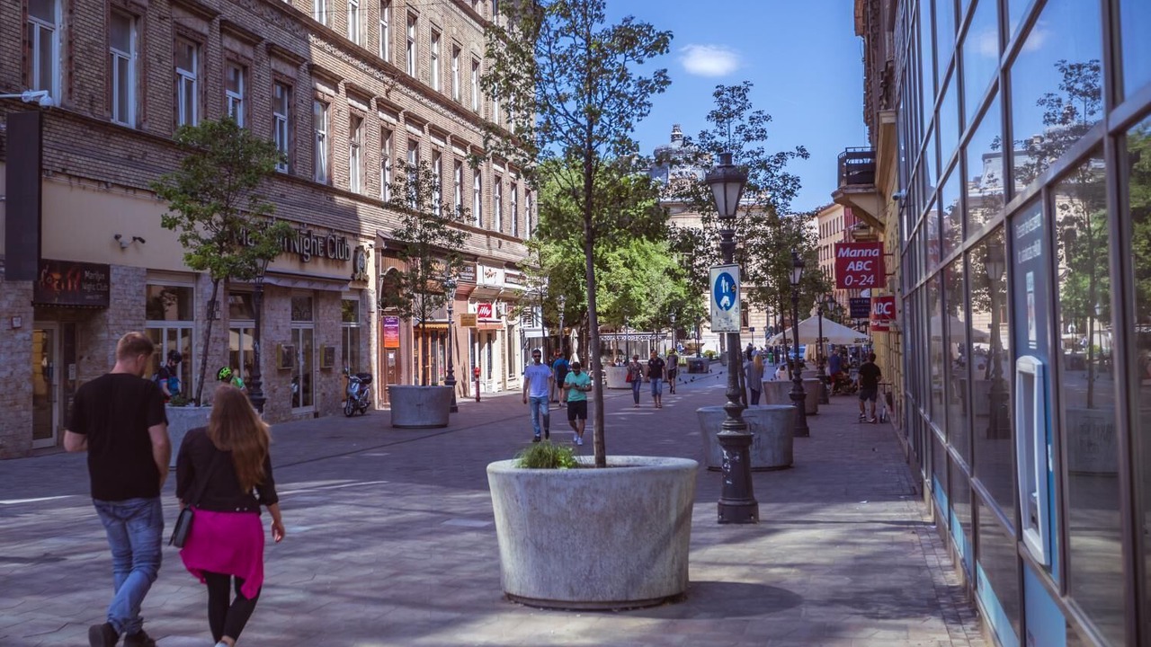 Photo of Outdoor in Palace District