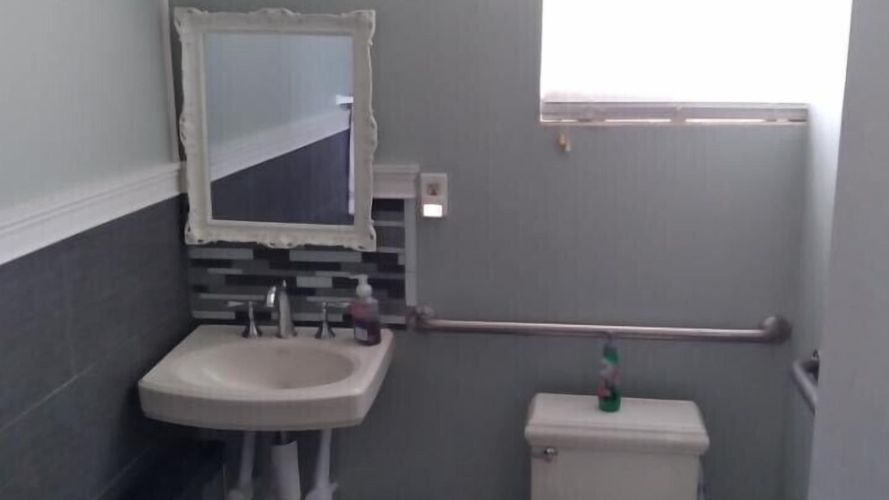 Photo of Bathroom in Historic District
