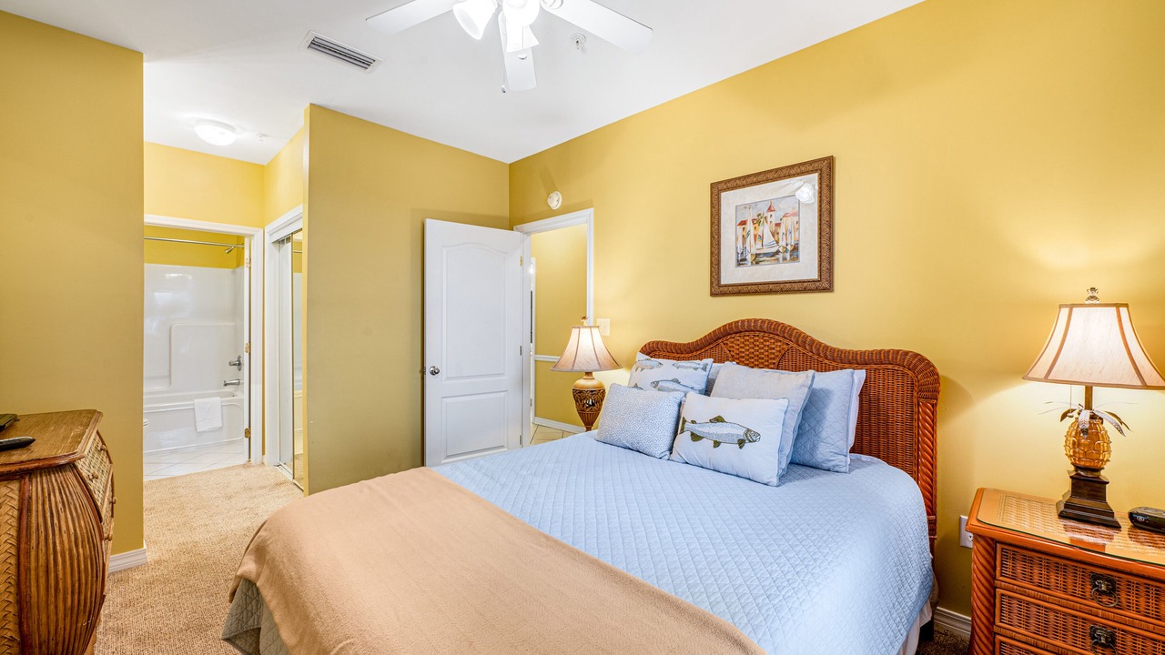 Photo of Bedroom in Orange Beach East