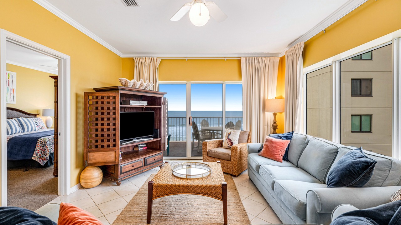 Photo of Livingroom in Orange Beach East