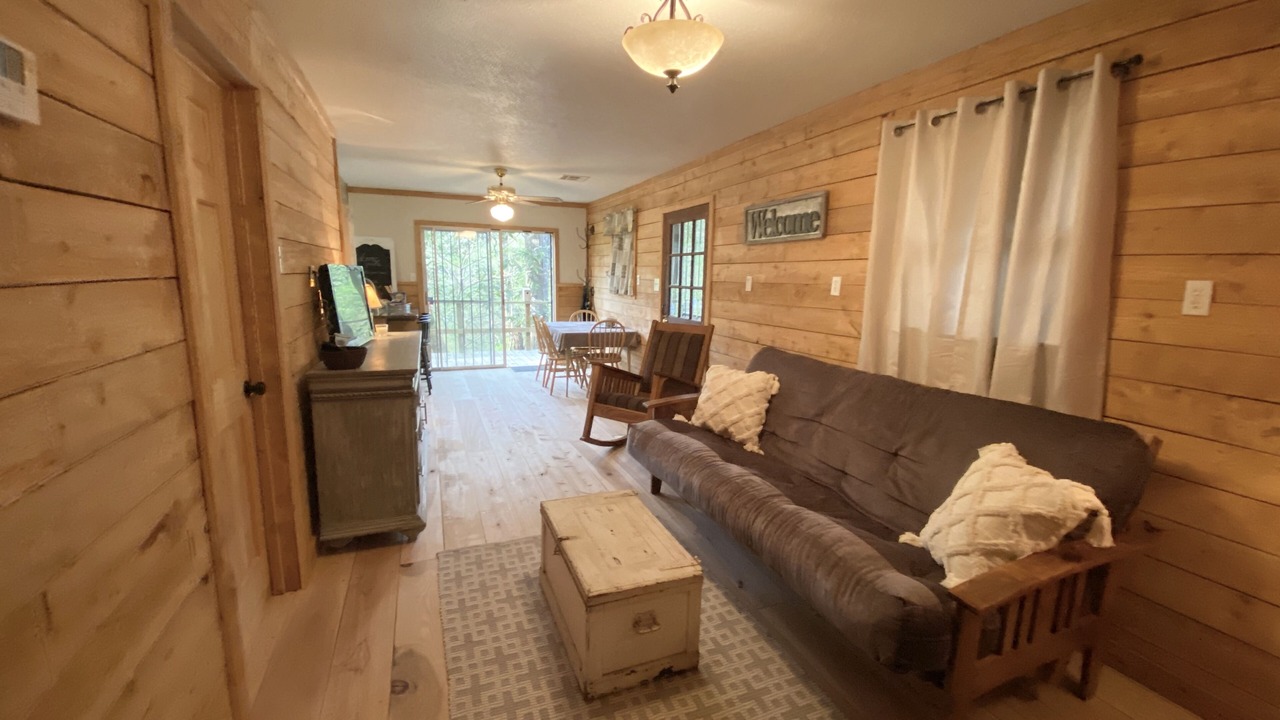 Photo of Livingroom in McNeill