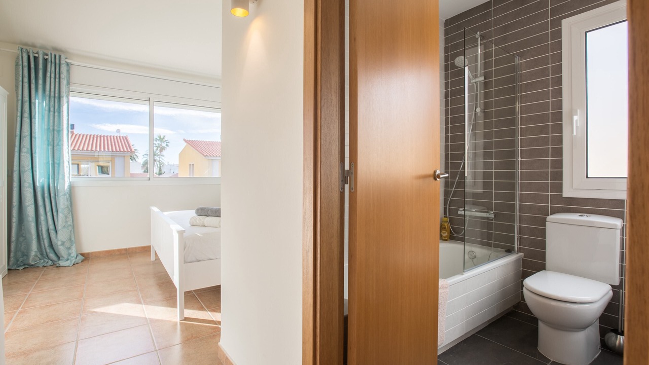 Photo of Bathroom in Miami Platja