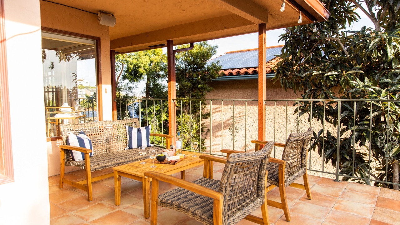 Photo of Patio Balcony in Roseville - Fleet Ridge
