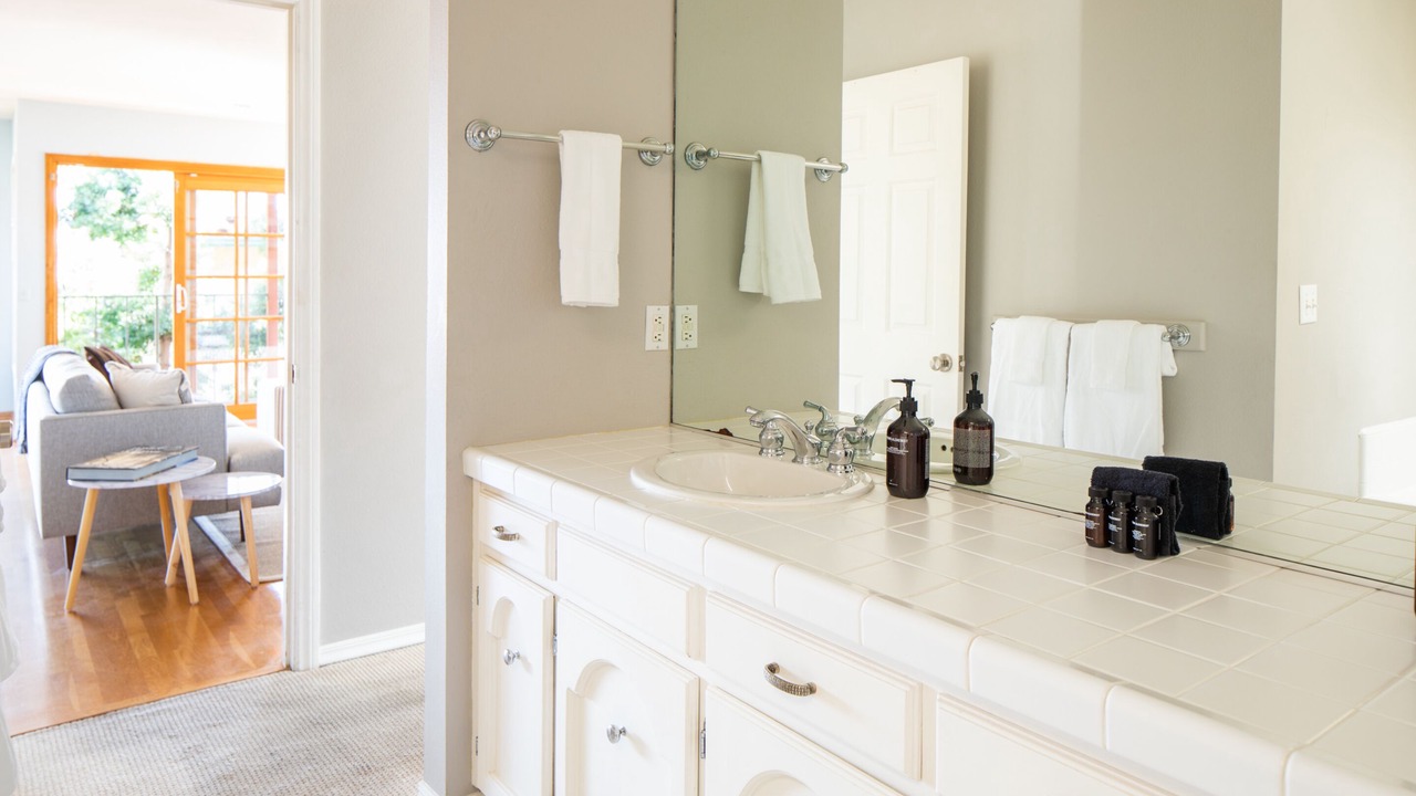 Photo of Bathroom in Roseville - Fleet Ridge