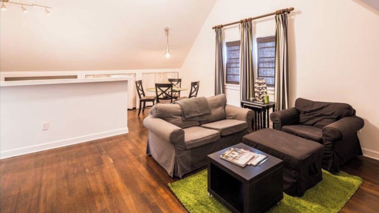Photo of Livingroom in Melrose