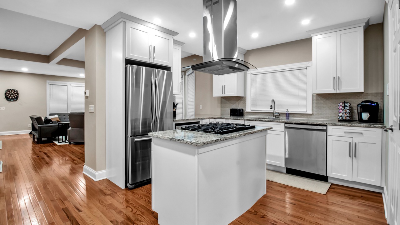 Photo of Kitchen in Front Park