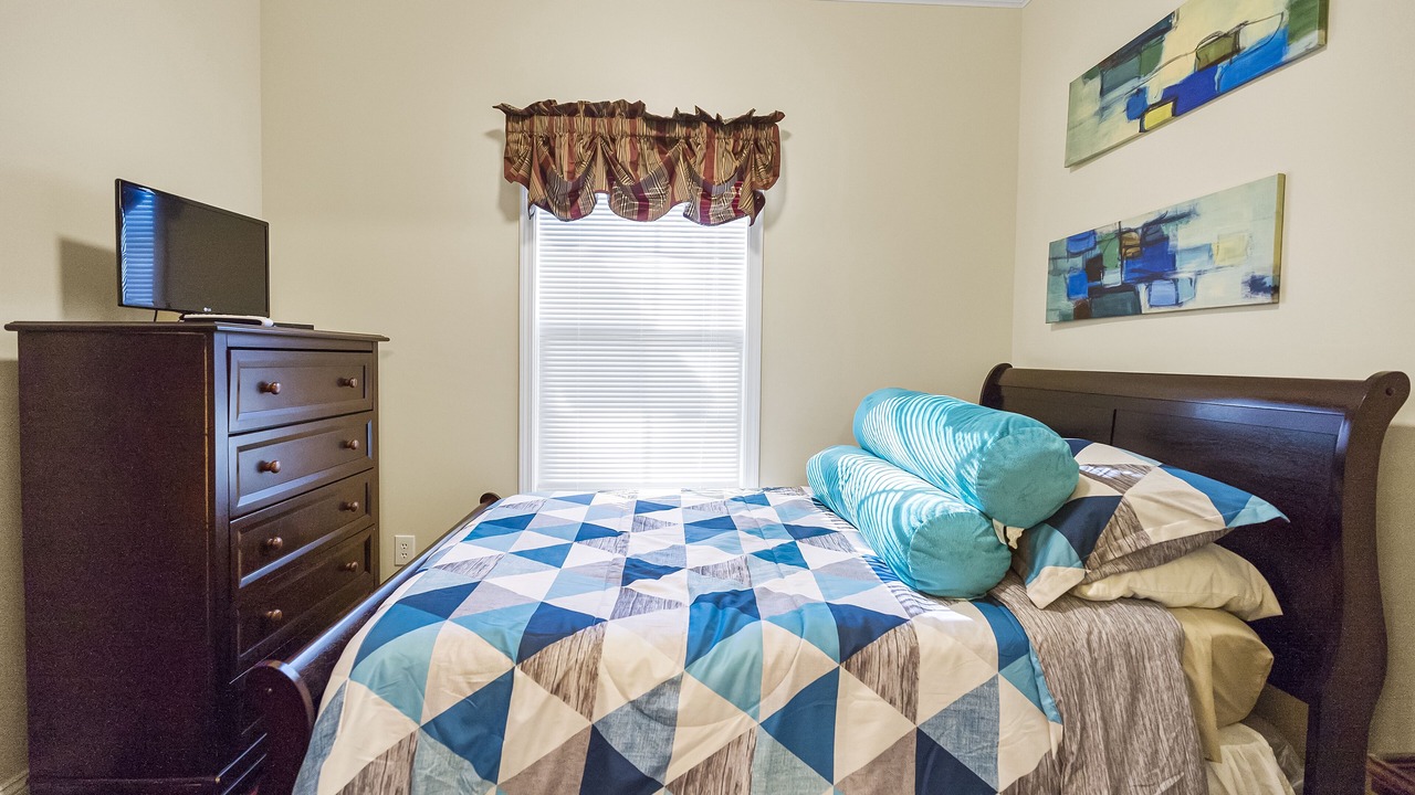 Photo of Bedroom in Starkville
