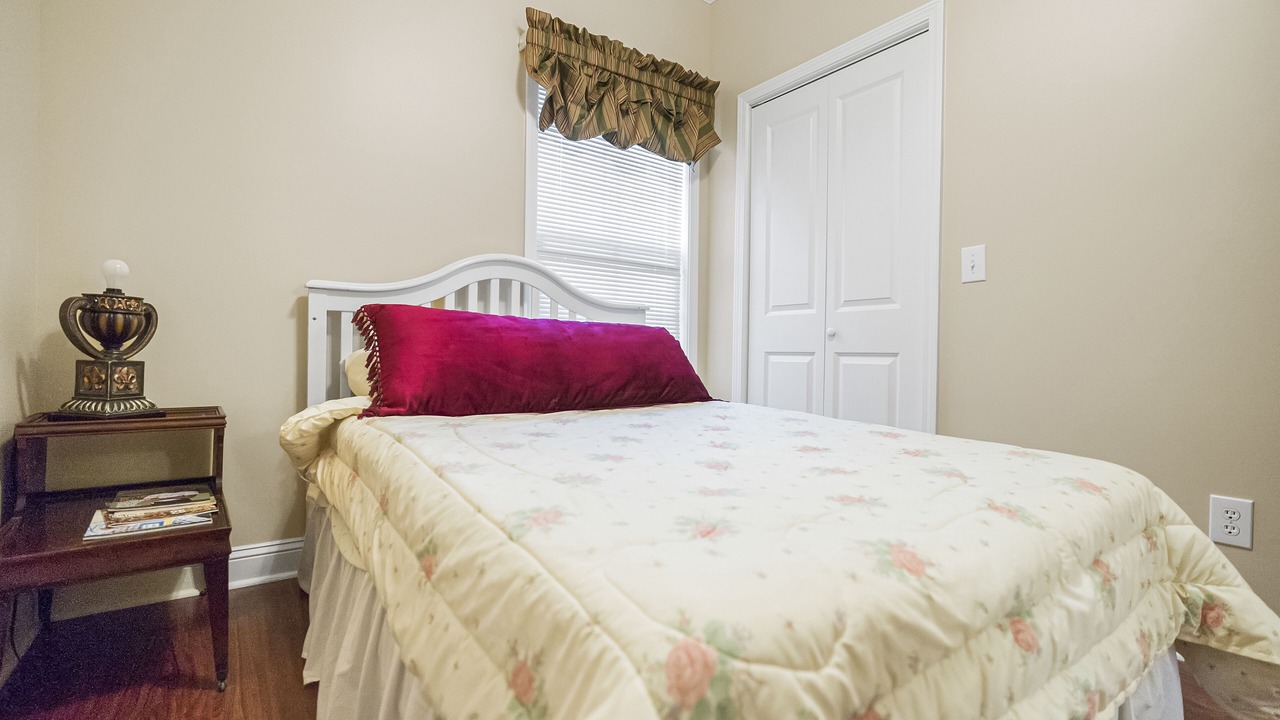 Photo of Bedroom in Starkville