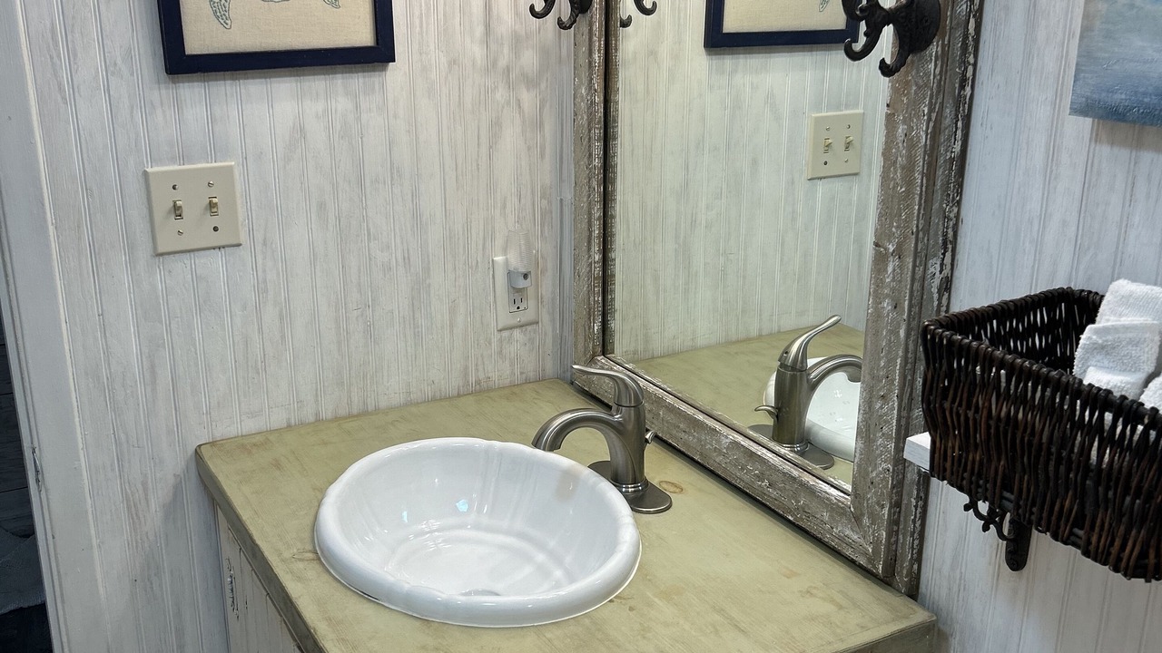 Photo of Bathroom in Orange Beach