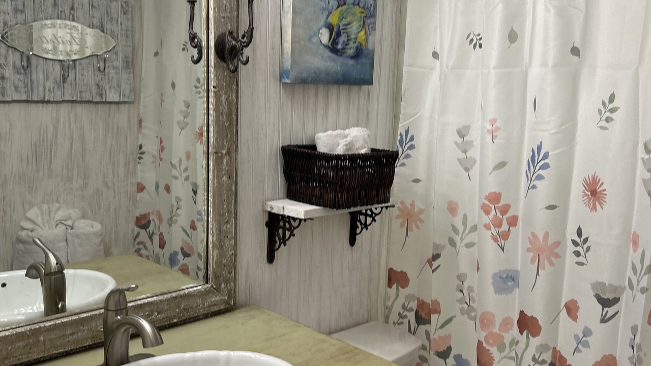 Photo of Bathroom in Orange Beach
