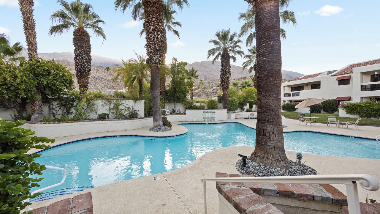 Photo of Outdoor in Canyon Corridor