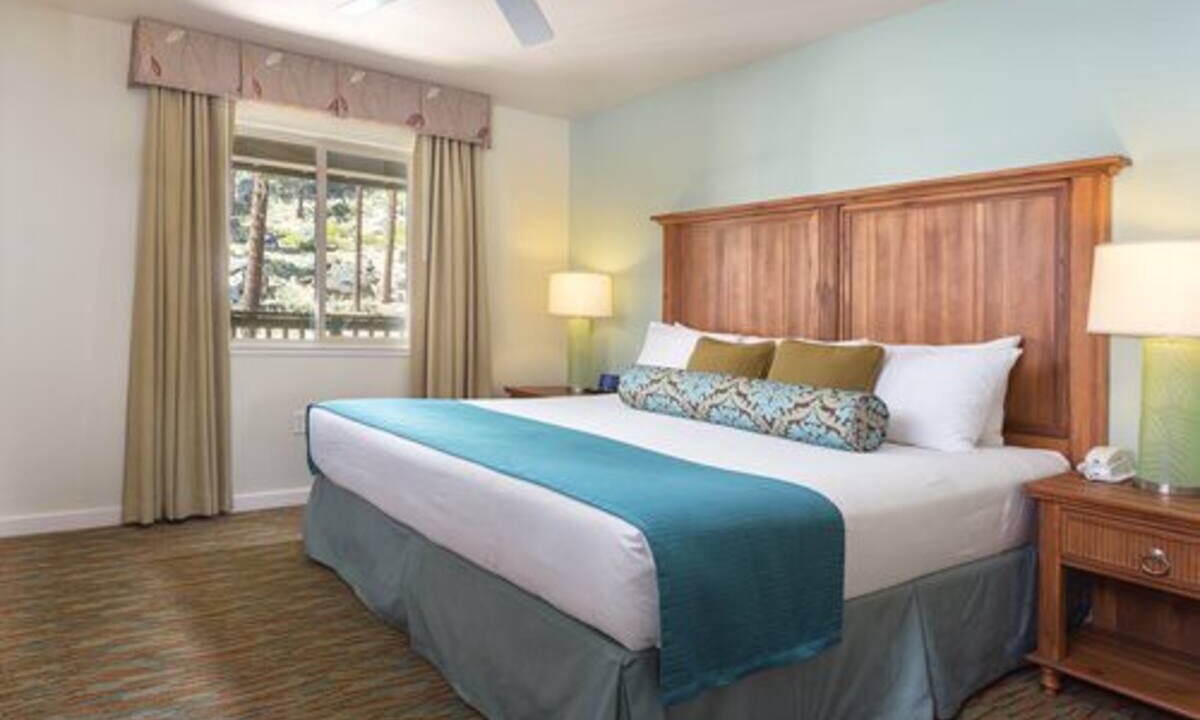 Photo of Bedroom in Round Hill Village