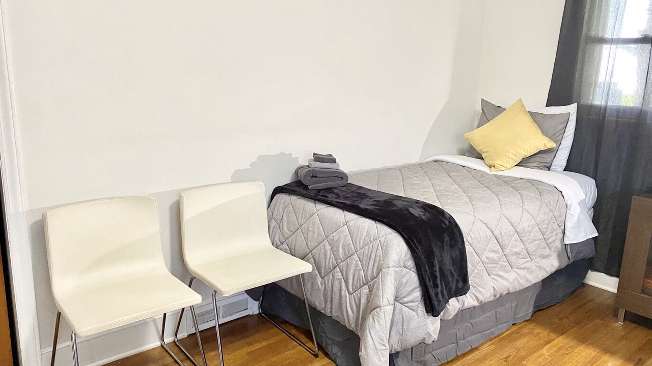 Photo of Bedroom in Toddville Road