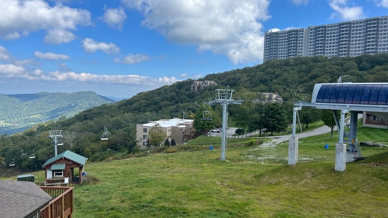 Photo of Others in Sugar Mountain