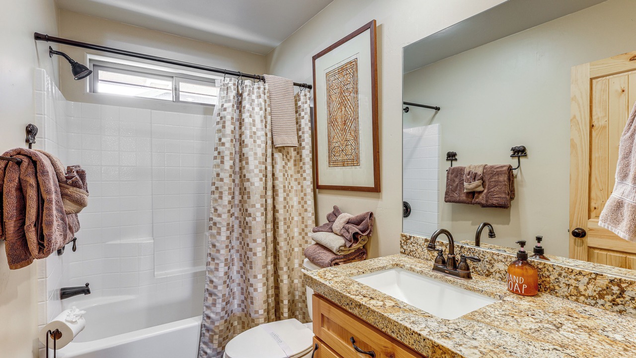 Photo of Bathroom in Woodlands