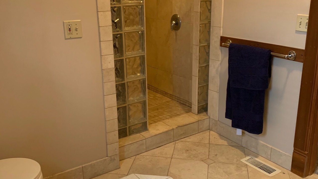 Photo of Bathroom in Put-in-Bay