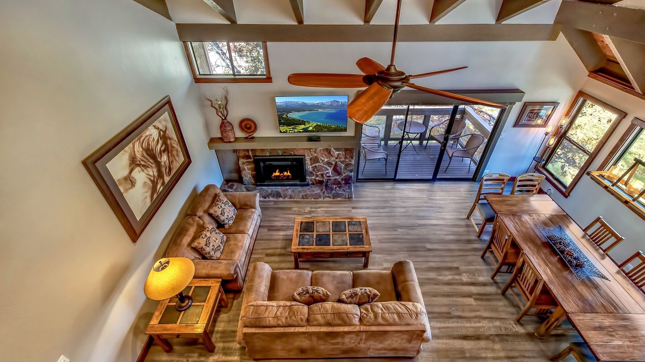 Photo of Livingroom in South Lake Tahoe