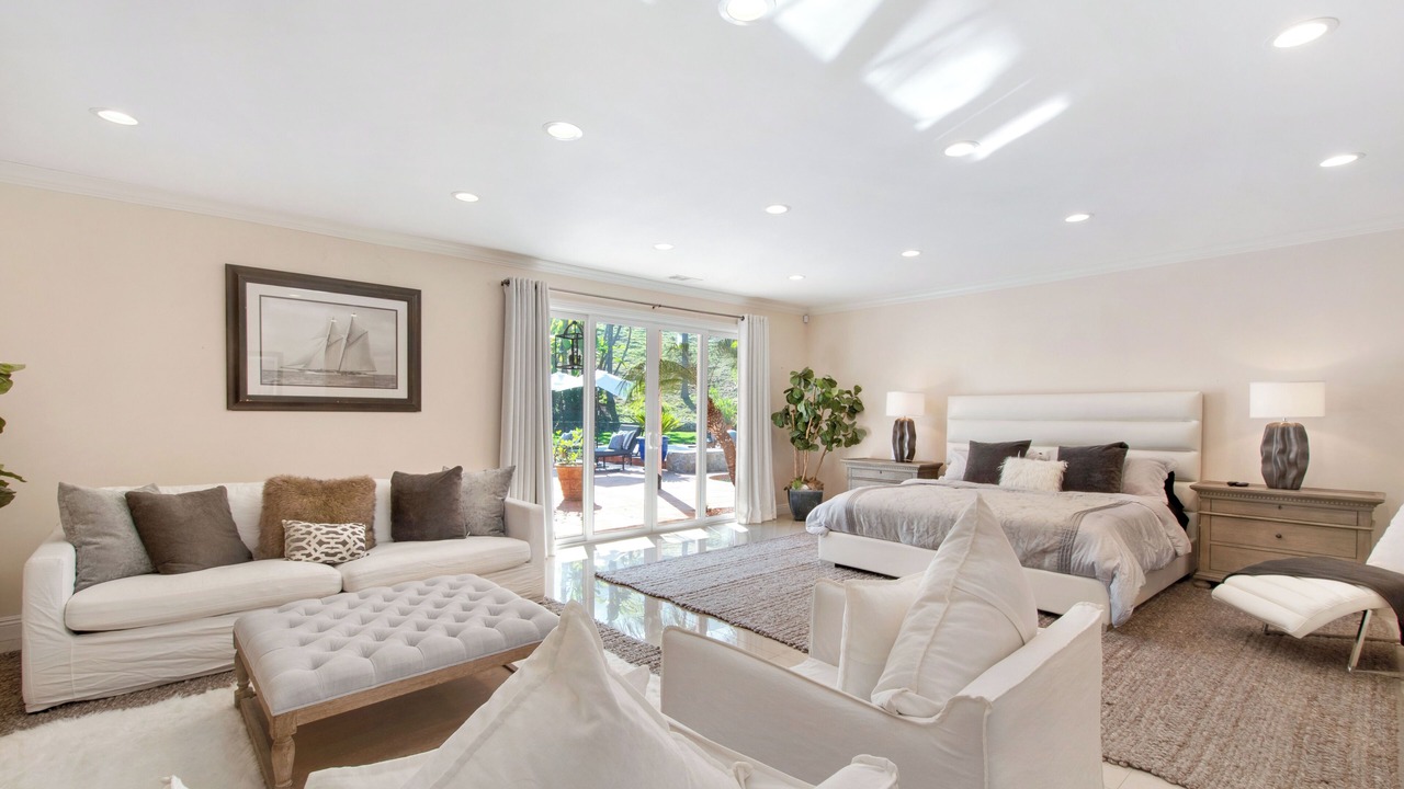 Photo of Bedroom in Beverly Hills