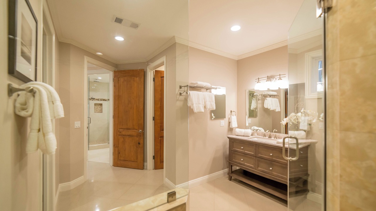 Photo of Bathroom in Beverly Hills