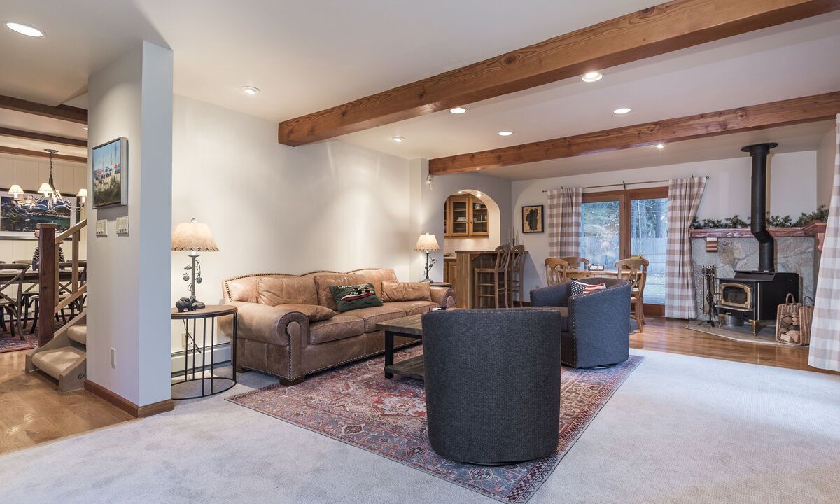 Photo of Livingroom in Tahoe Pines